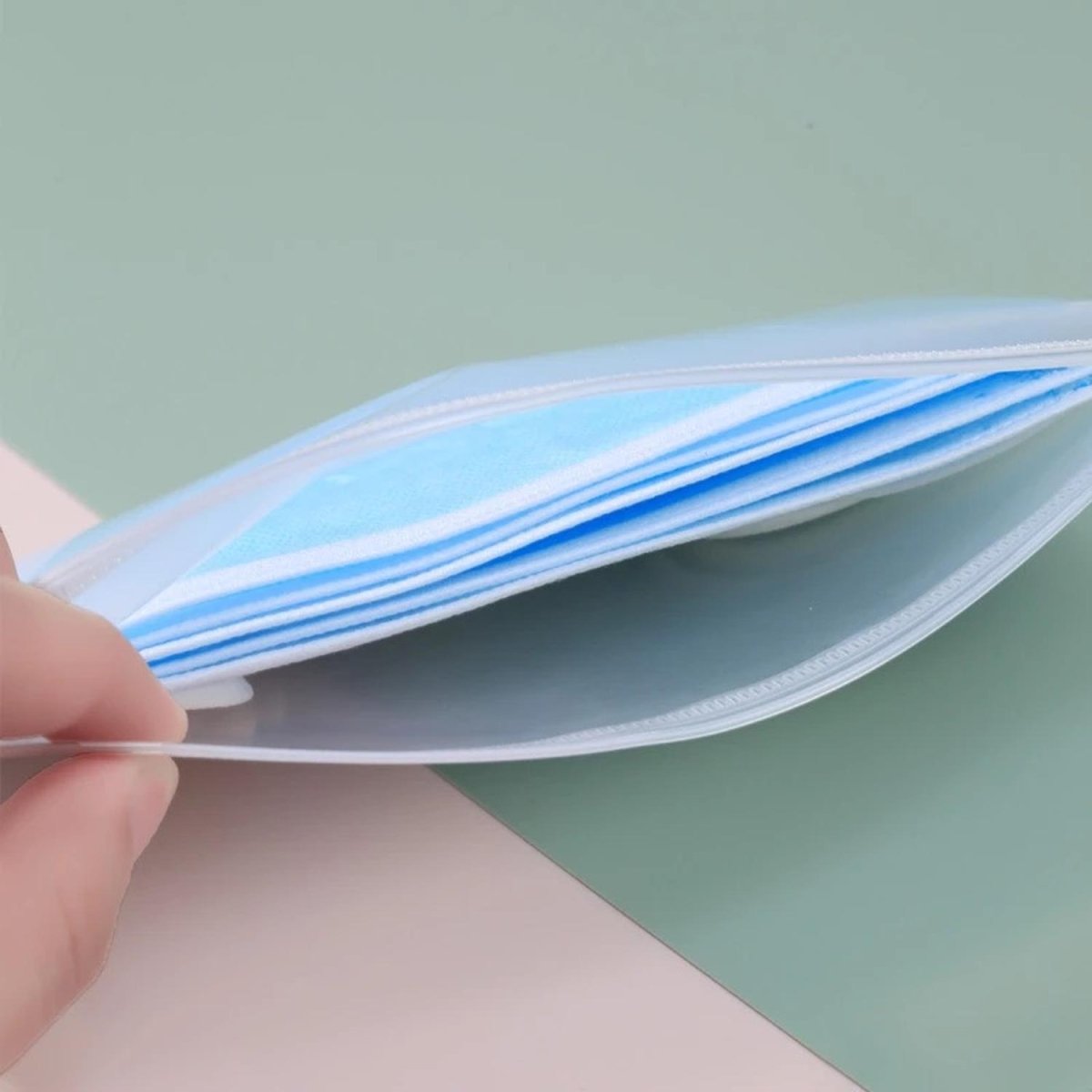 Set 2 Estuche Protector Porta Mascarillas Con Cierre Resellable - Genérico - COMERCIAL BELSAN -